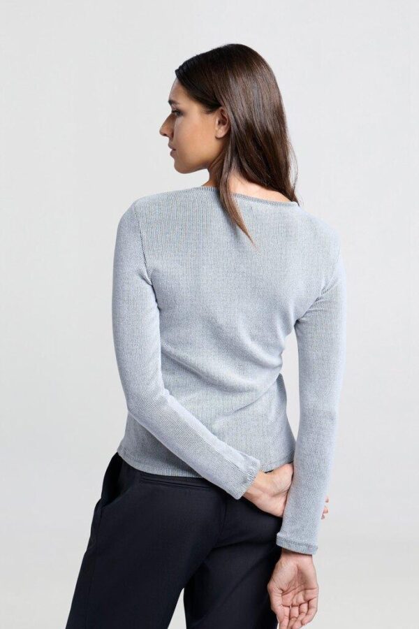 Rib top with shoulder pads