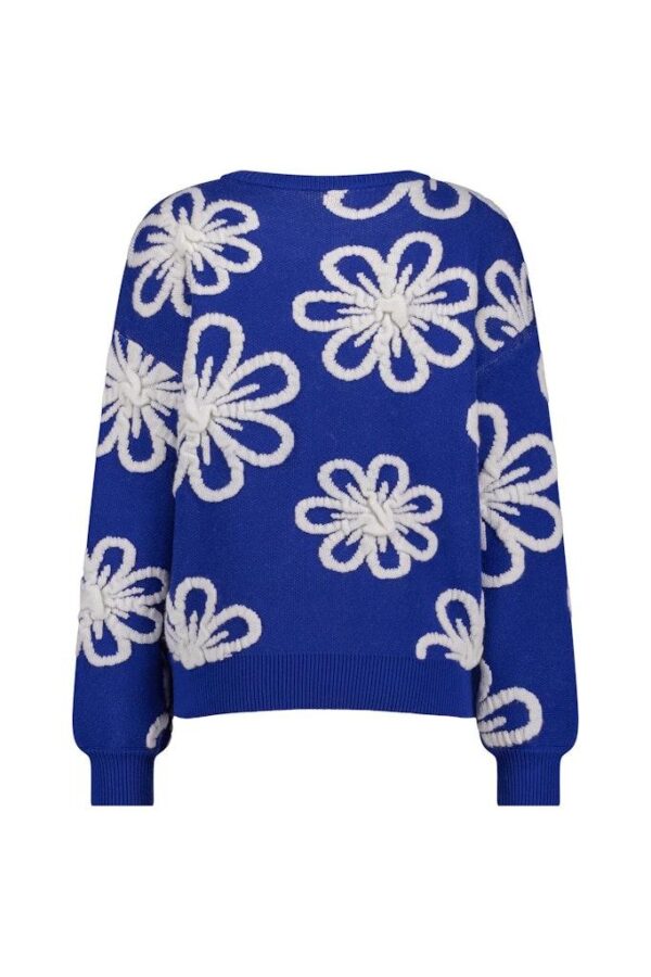 Cassidey flower pullover