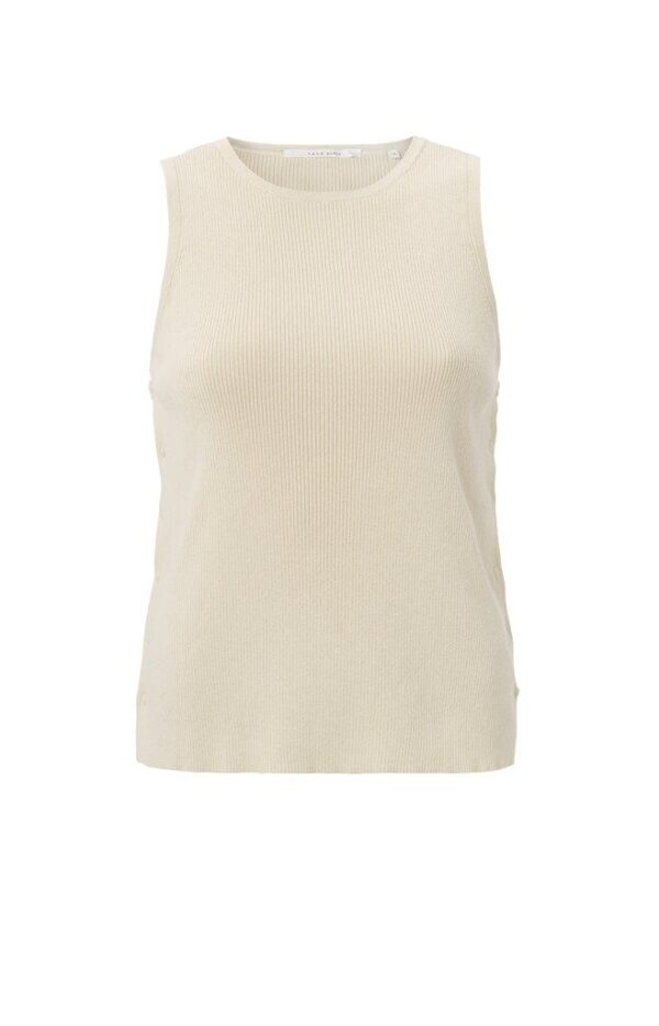 Sleeveless top with button