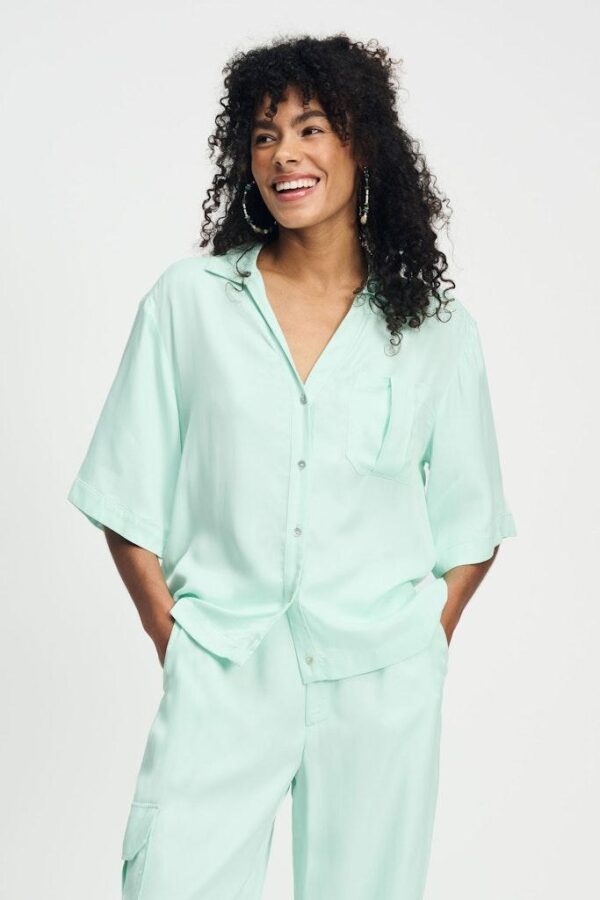 BLOUSE - Satin Fresh Mint